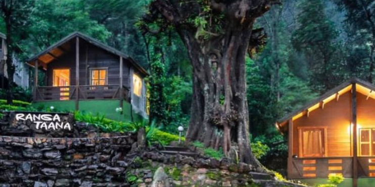 A picturesque cottage in Ranga town, surrounded by lush greenery and nestled amidst serene nature.