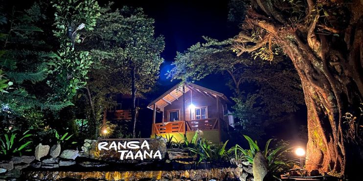 Ranga Taana Resort in Chikmagalur offers a serene retreat surrounded by nature. Accommodations range from cozy cottages to luxurious suites. Enjoy dining options and modern amenities.