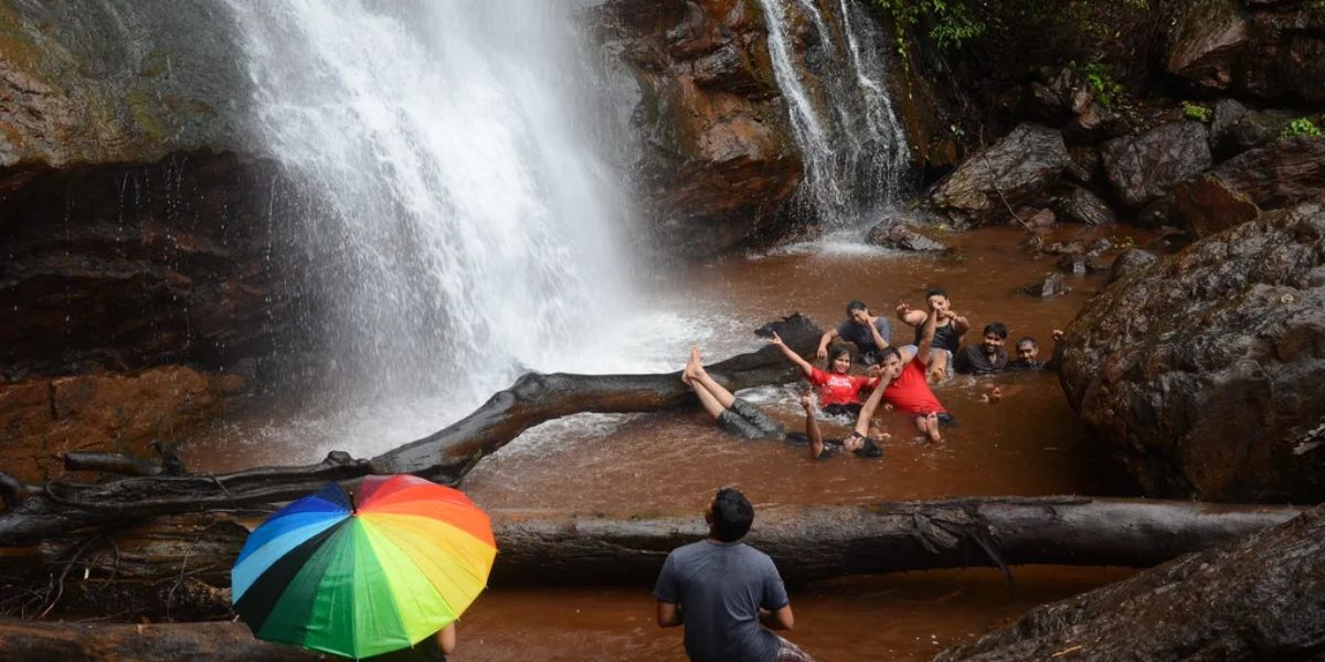 Explore Kallathigiri Falls in Chikmagalur – A Nature Lover’s Paradise