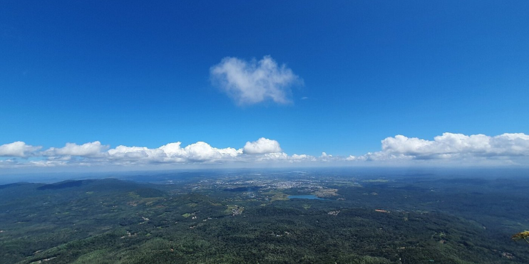 4. Mullayanagiri_ Big Mountain Views Without Planning a Full-Day Trek